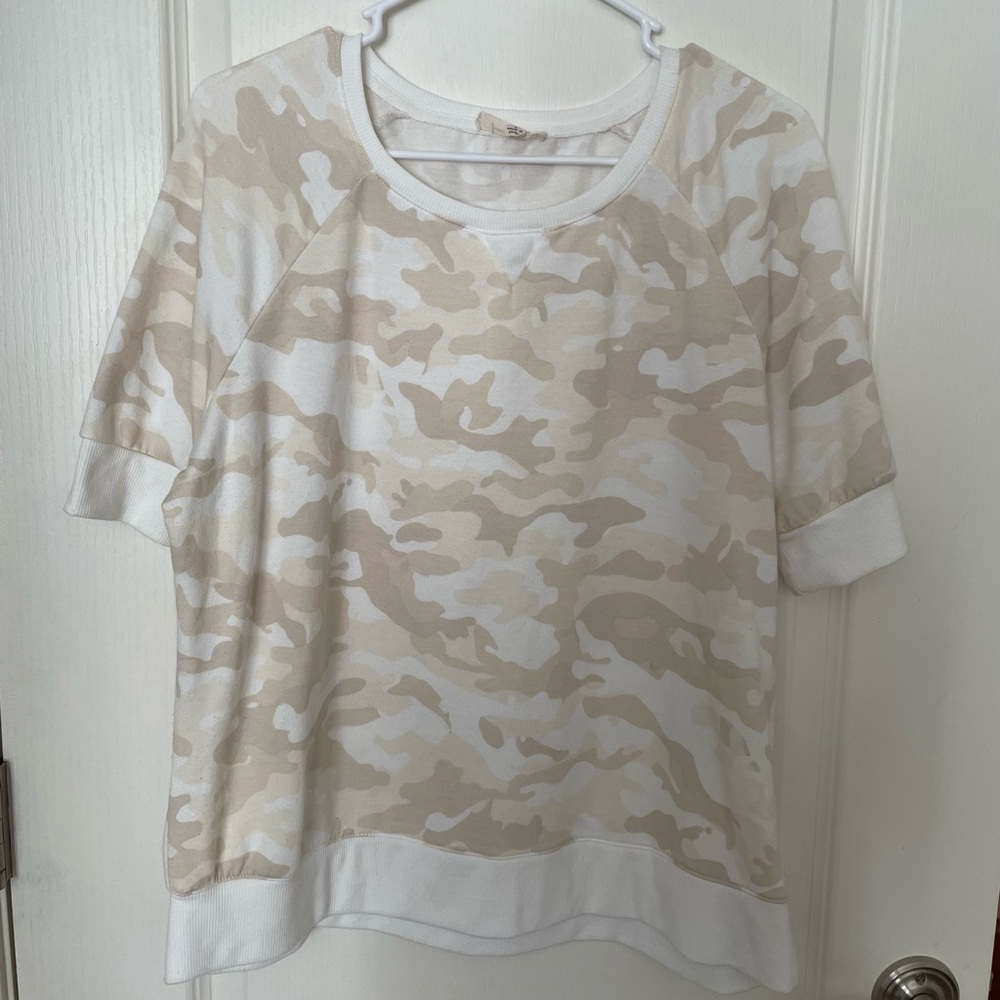 Jane and Delancey top